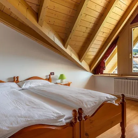 Agritur Cristina Farm stay Coredo